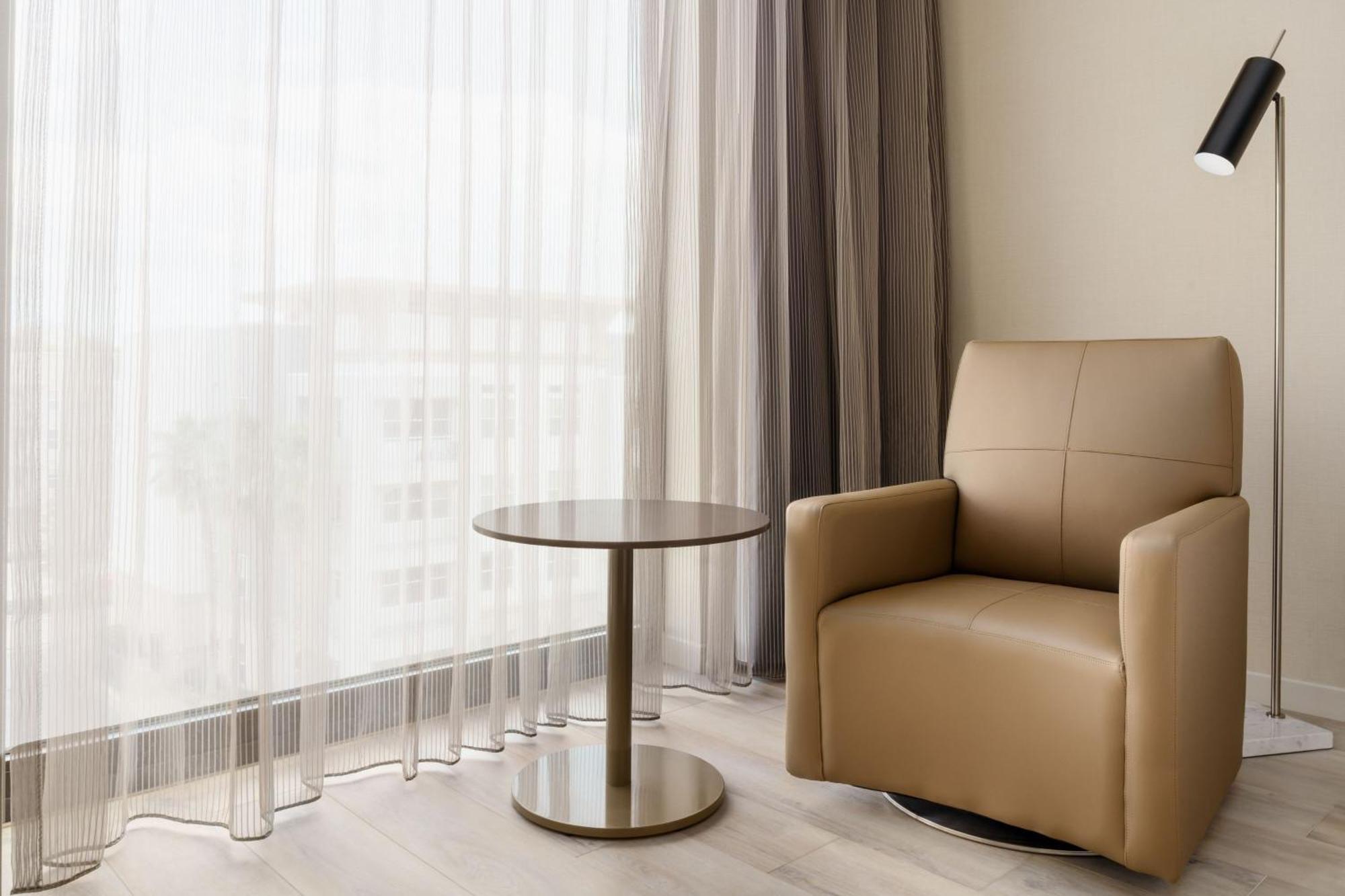 Ac Hotel By Marriott Jacksonville St Johns Town Center Extérieur photo